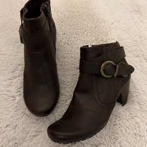 New No tags Barefoot ankle boots